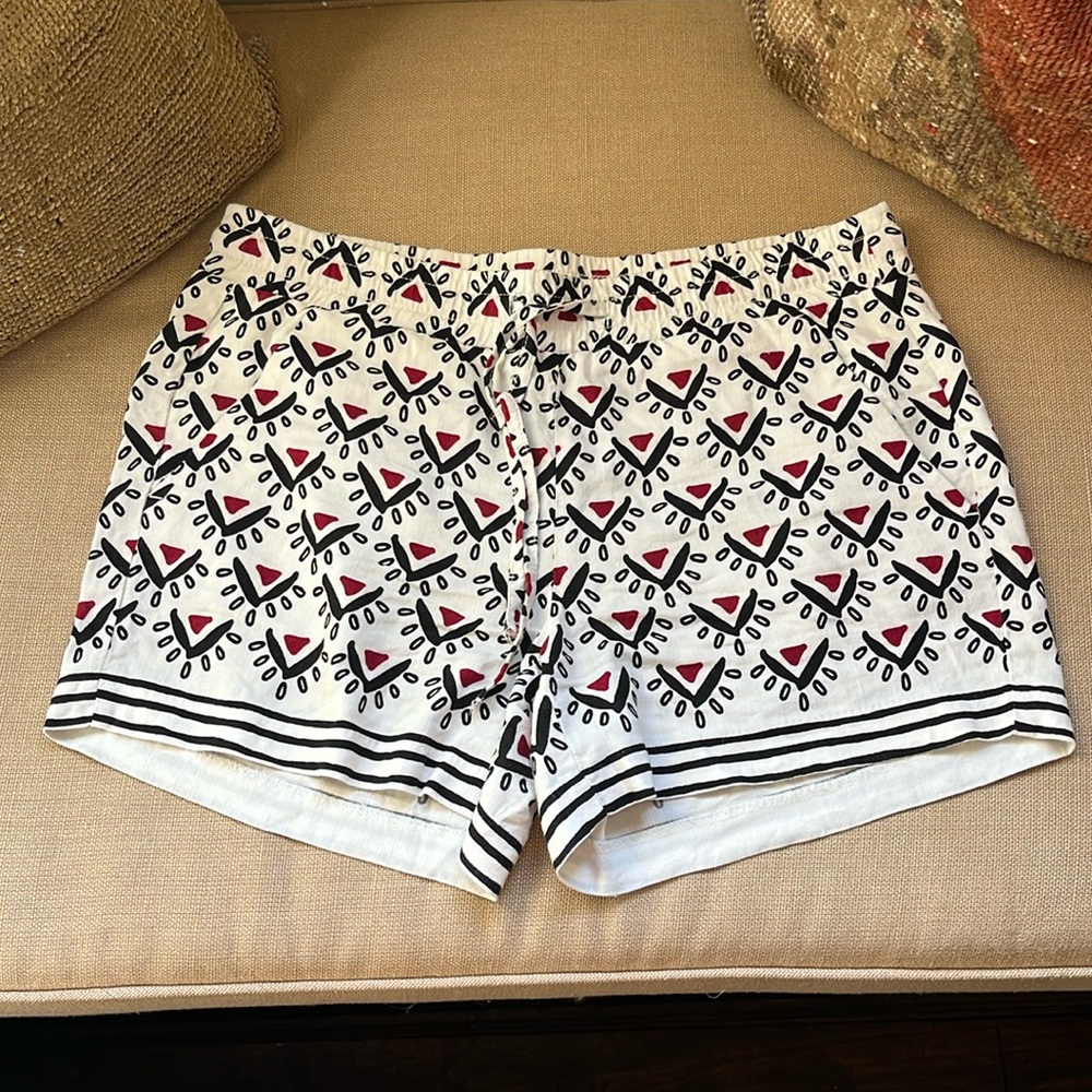 Linen shorts